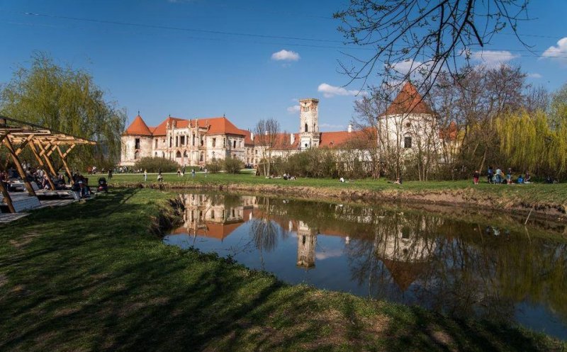 20 de ani de restaurare - Ziua Porților Deschise la Castelul Bánffy din Bonțida
