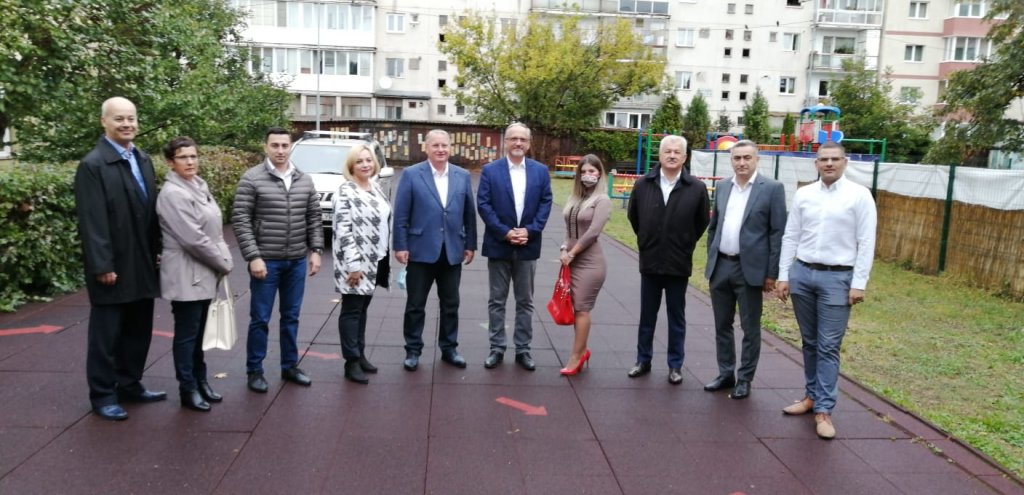 Lăpușan, primul la urne: "Clujul merită mai mult, de mâine trebuie să ne apucăm cu toţii de treabă"