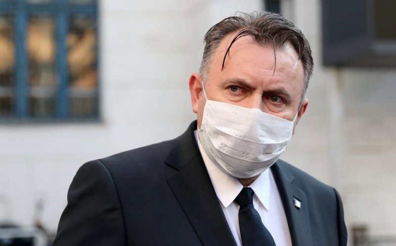 Tătaru: "Folosim tot ce se foloseşte la nivel mondial. Nu putem să nu respectăm nişte reguli şi tot noi să strigăm de ce se moare!"