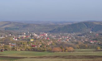 Corporatist la ţară! Pandemia îi mută pe români la sate. Internet să fie. Vezi povestea unei tinere din Cluj