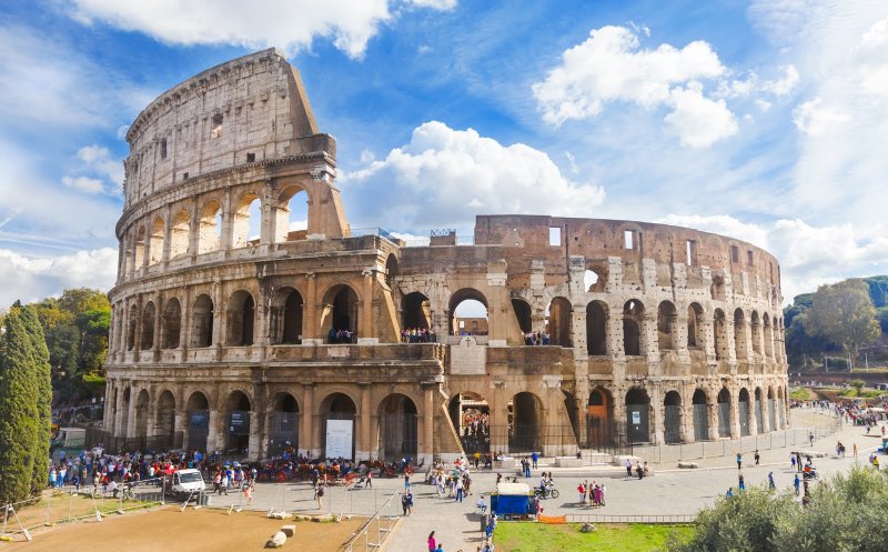 Italia a modificat condițiile de intrare în țară a cetățenilor români