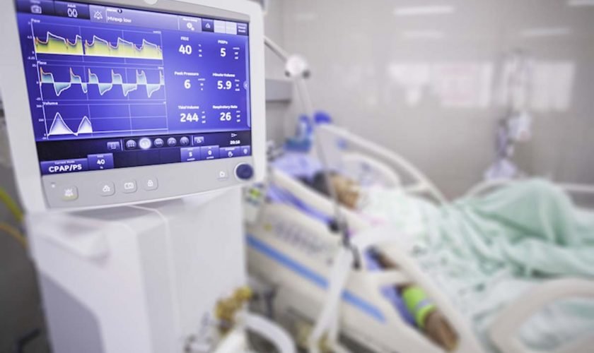 Turcan: În spitalele din Transilvania se încearcă creşterea cu 10% a locurilor la ATI