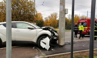 Accident pe Strada Oașului. O persoană a ajuns la spital