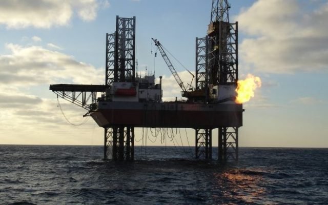 Trei companii energetice mari au renunțat la extragerea gazelor naturale din Marea Neagră