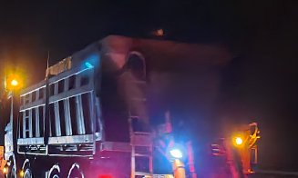Poleiul face ravagii în Cluj. Tir răsturnat la Izvoru Crișului