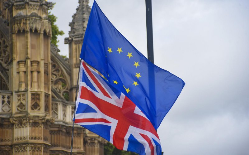 Brexitul aduce noi restricții care se vor aplica cetățenilor UE și celor ai Regatului Unit de la 1 ianuarie 2021