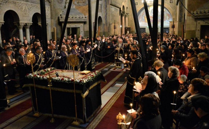 Campania de vaccinare anti-COVID-19, discutată cu reprezentanţii cultelor religioase