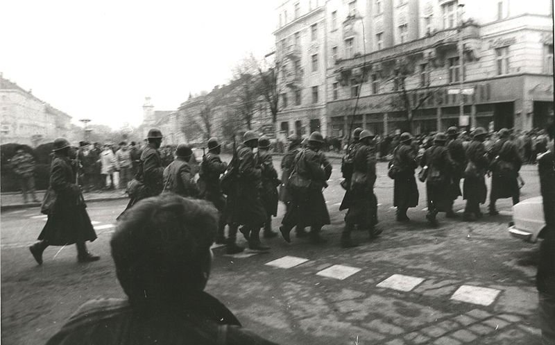 Reguli la comemorarea Revoluției din 1989: maxim 100 de persoane, cu respectarea restricțiilor