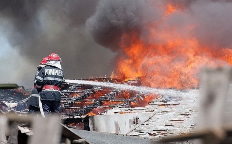 Iarna - sezonul incendiilor. Recomandările pompierior pentru această perioadă