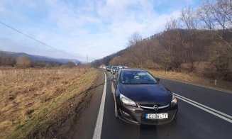 Trafic blocat în această dimineață între Poieni și Huedin