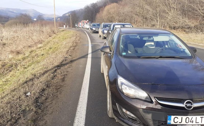 Trafic blocat în această dimineață între Poieni și Huedin