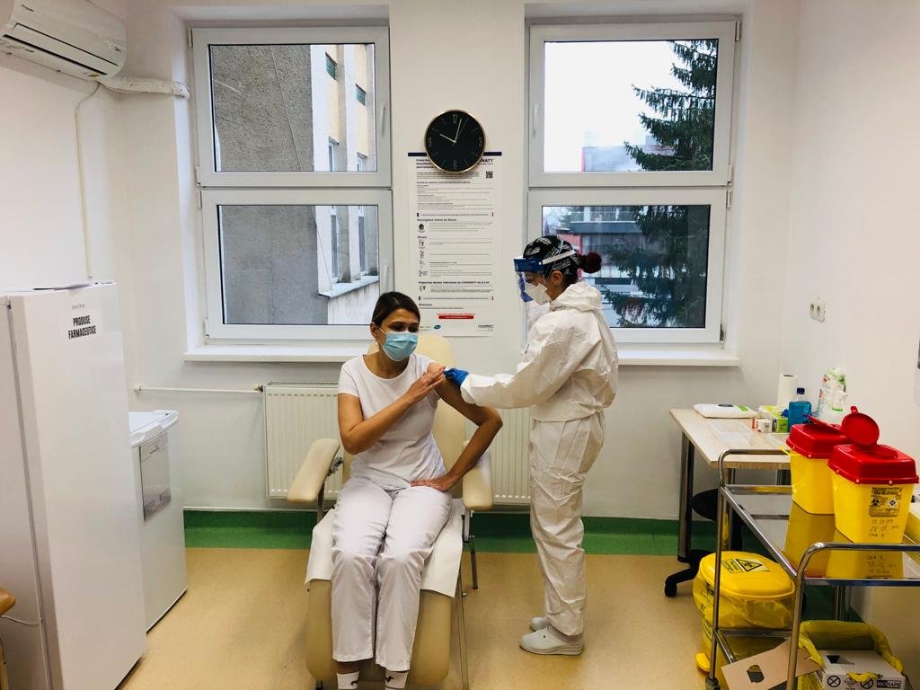 S-a încheiat faza 0 de vaccinare la Cluj-Napoca. Câte cadre medicale au fost imunizate