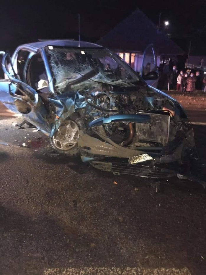 Accident grav la Cluj. Patru persoane au ajuns la spital după un viraj fără asigurare