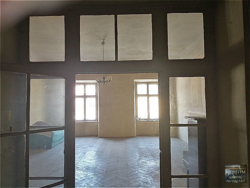 Cea mai scumpă garsonieră de vânzare din Cluj: 163.000 de euro!