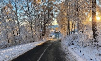 Peste 640 de tone de material antiderapant pe drumurile din Cluj. Se circulă în condiții de iarnă