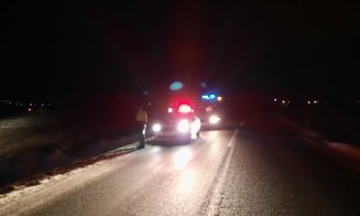 Accideni la Cluj! S-a dat cu maşina peste cap şi a făcut-o praf, dar a scăpat cu viaţă