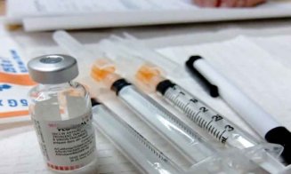 Cum se pot înscrie pentru vaccinarea anti-COVID pacienții cu boli cronice care nu sunt în baza de date a CNAS