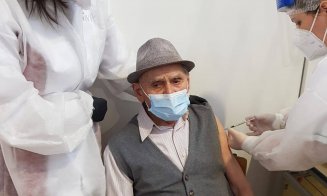 S-a vaccinat cel mai bătrân om din Gherla. Are 105 ani și a primit serul anti-COVID