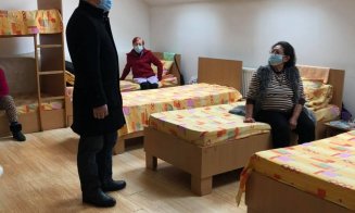 Emil Boc, vizită fuulger la Centrul Social de Urgență. "Nimeni nu este uitat, nimeni nu este abandonat!"