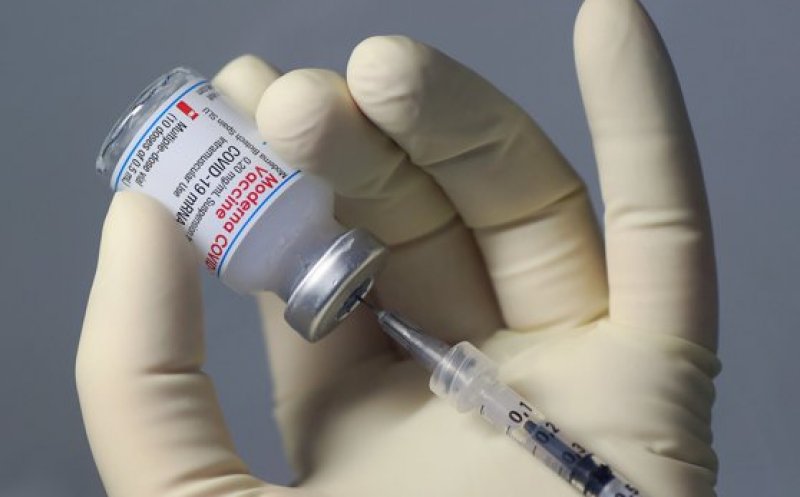 Ţara aflată pe primul loc în topul persoanelor vaccinate anti-Covid a început campania de imunizare a adolescenţilor
