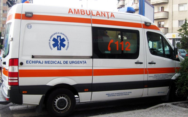 Două persoane rănite în urma unui accident la Turda