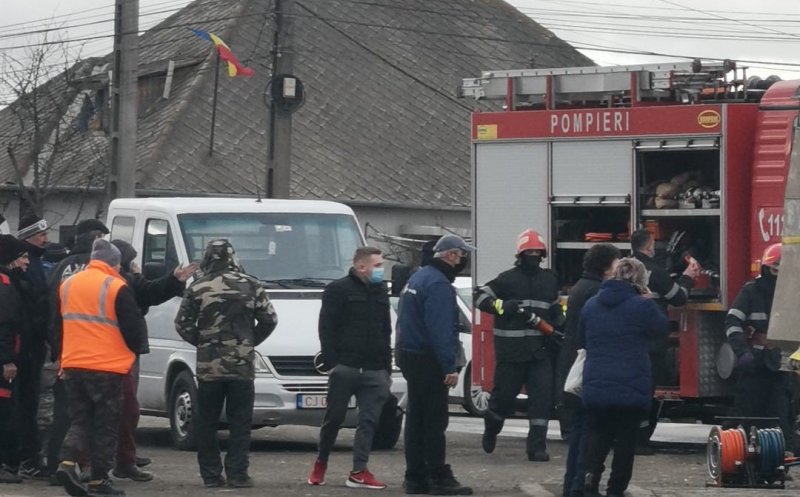 Accident grav la intrarea în Gilău. A fost solicitat un elicopter SMURD/ Trafic blocat