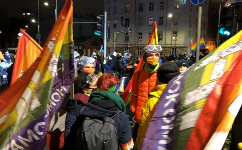 Proteste în Polonia după ce autorităţile declară ilegale avorturile