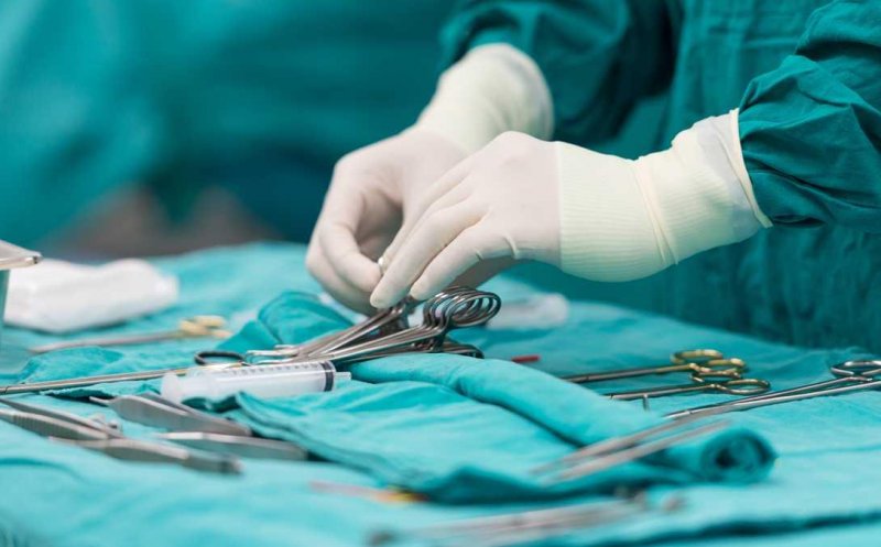 Procedură chirurgicală în premieră în România: "Astfel de intervenţii complicate vor deveni pe viitor uzuale"