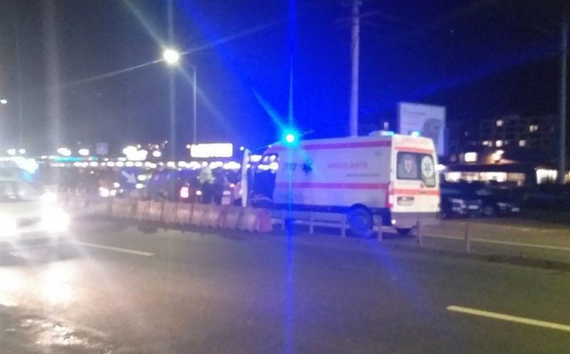 Ambulanța implicată aseară în accidentul de la Metro transporta organe la Aeroport