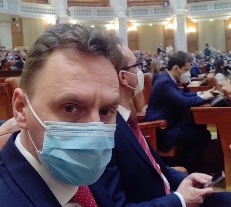 Deputat de Cluj: „Am simțit un pic de greață ieri, în Parlament”