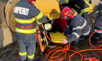 Mașină răsturnată-n șanț pe Vâlcele-Apahida. O femeie a fost rănită