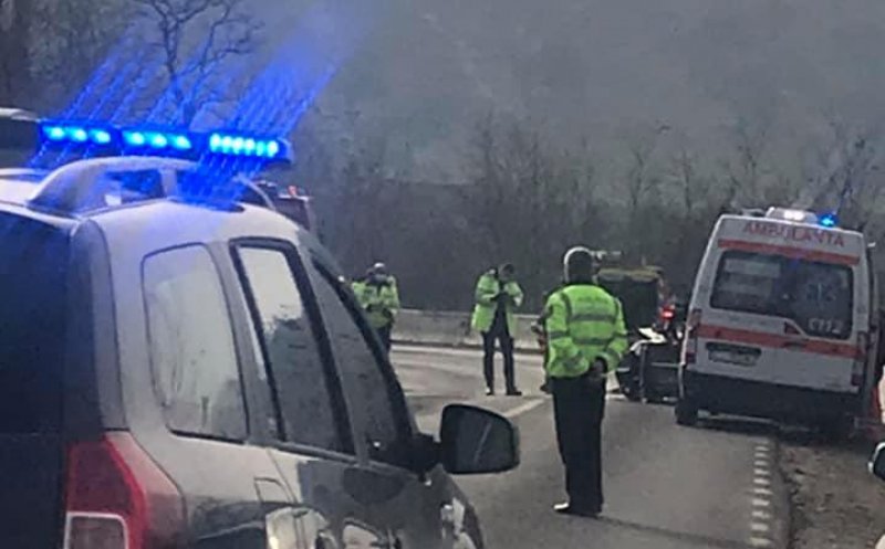 Accident cumplit la Cluj. 5 persoane, printre care o fetiță de doar 5 ani, au ajuns la spital