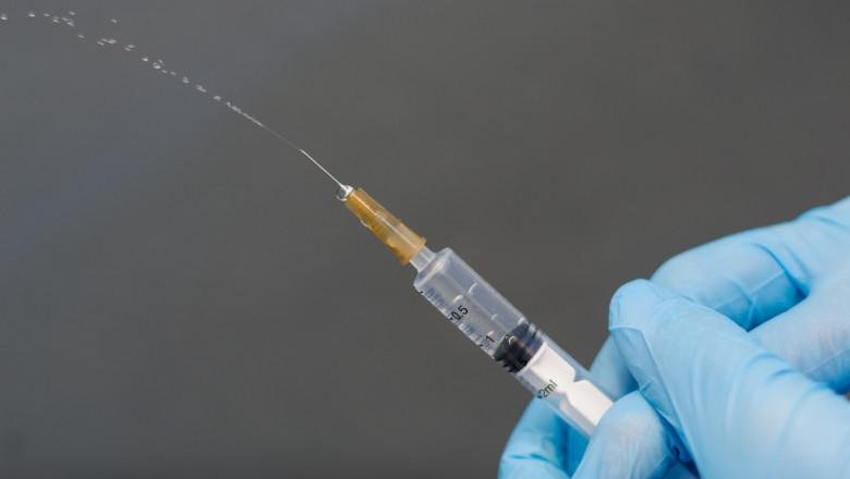 Când ne vom putea alege vaccinul anti-COVID. Ce știm până acum despre vaccinurile permise în UE