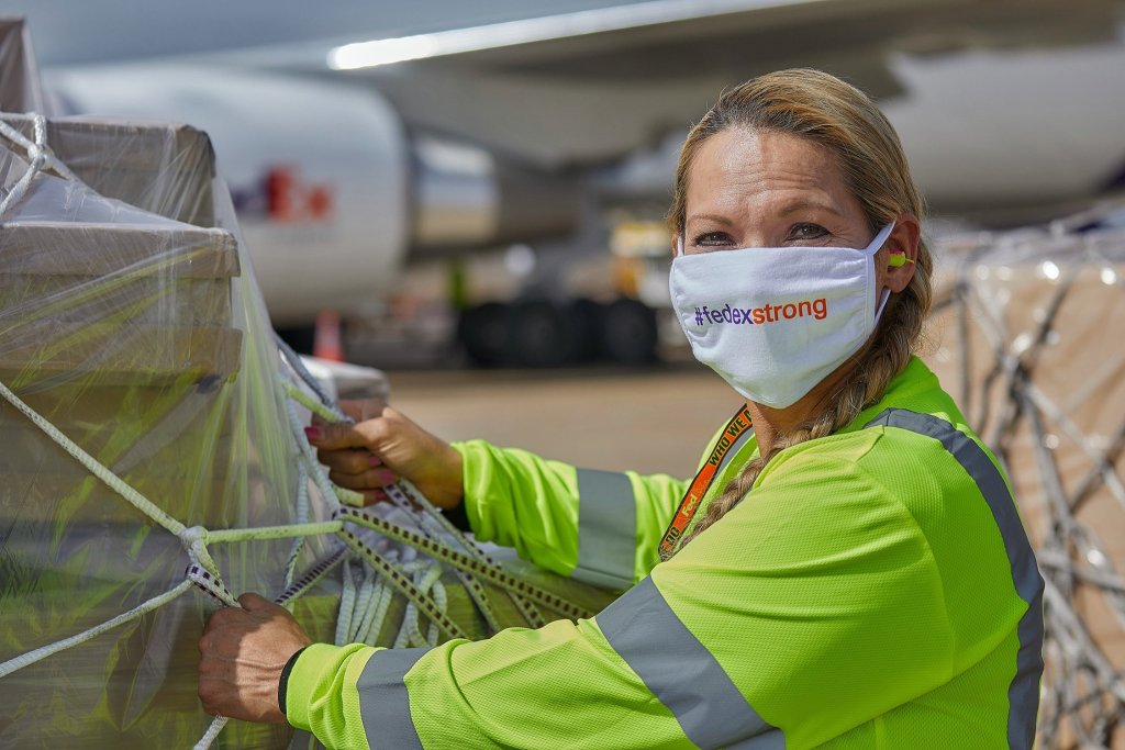 10 milioane de euro pentru venirea FedEx la Cluj