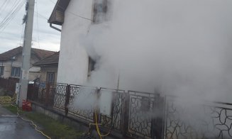 Incendiu la o casă din Cluj. De la ce a pornit focul?