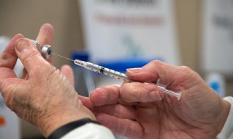 Un bărbat a fost injectat la rapel cu alt vaccin! Cum s-a produs eroarea