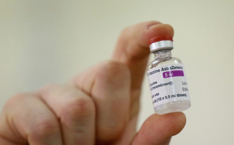 Bătălia vaccinurilor. Cine va scoate cel mai repede o versiune eficientă pentru noile tulpini