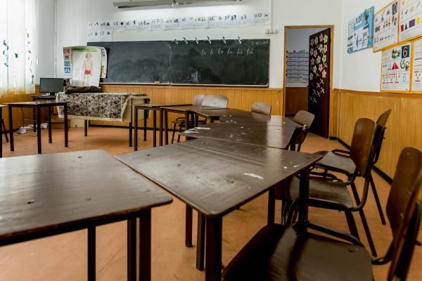 Educația primește cel mai mic buget din ultimii 30 de ani: 2,5% din PIB
