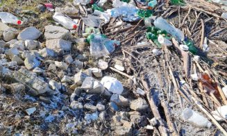 Dezastru ecologic pe malul Arieșului. Salubrizarea inițială, fără succes