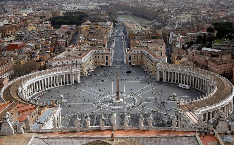 Angajații de la Vatican, amenințați cu concedierea dacă nu se vaccinează anti-COVID