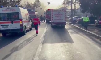 Fetiţă ucisă de TIR, pe trecerea de pietoni, sub privirile tatălui. Copila mergea spre şcoală