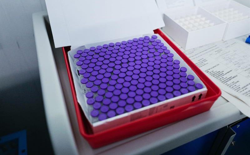 Câte și ce vaccinuri anti-COVID vin în România în luna martie