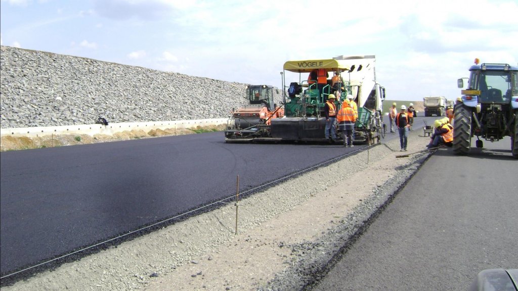 Bilanţ la final de iarnă pe autostrăzi. Cum merge treaba pe loturile din Transilvania