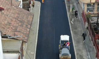 S-a turnat asfaltul pe strada Amurgului din Turda
