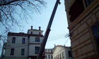 Muncitori căzuți de la înălțime, de pe clădirea Facultății de Geografie