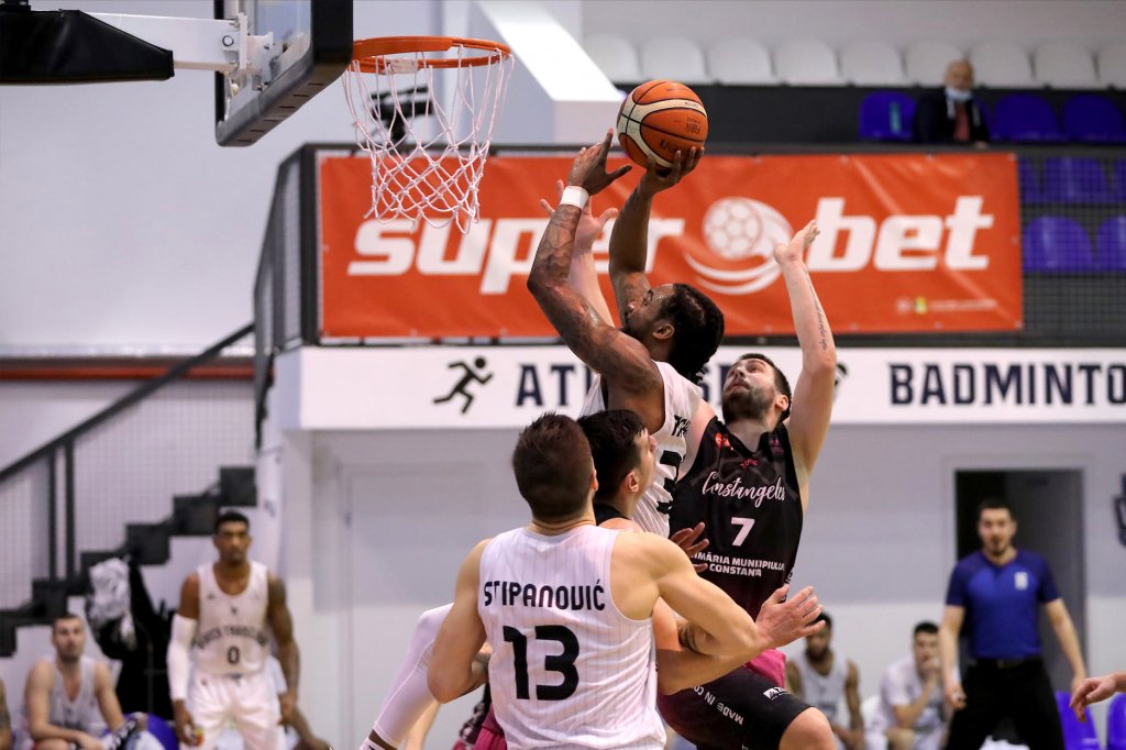 U-BT Cluj, victorie categorică în Liga Naţională. Neînvinsă din campionat, cu 13 victorii consecutive