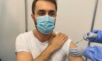 A primit vaccinul greşit şi i se spune că "nu e o problemă", dar îşi poate lua adio de la adeverinţa de vaccinare