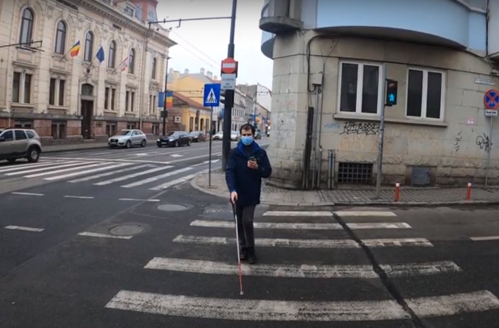 Sprijin pentru persoanele cu deficiențe de vedere la Cluj-Napoca: Aplicația mobilă Step-Hear