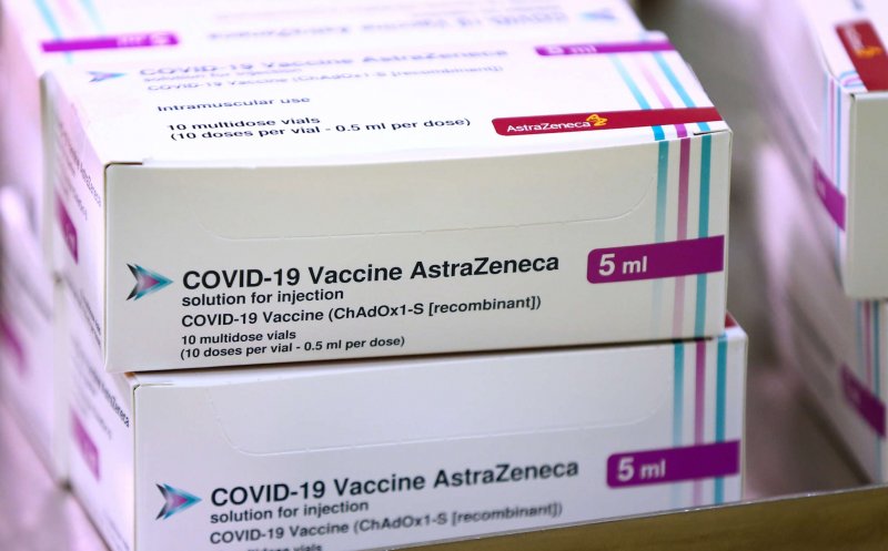 Vine o nouă tranşă de vaccin de la AstraZeneca