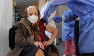 Femeie de 105 ani, după vaccinarea anti-COVID: "Singura soluție e asta!"